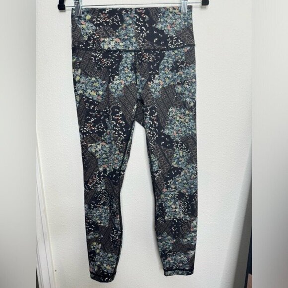 Lululemon Wunder Under Hi-Rise 7/8Tight 25" - Assemblage Alpine White Size 8 - Picture 3 of 9